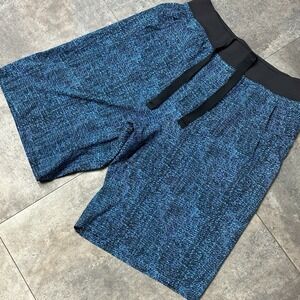 Lululemon Shorts Mens Small Linerless Blue T.H.E. Short Performance Athletic